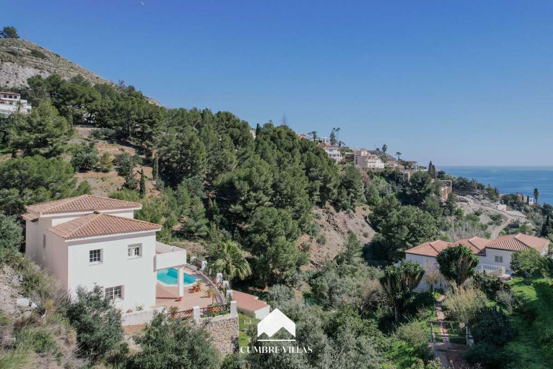 Villa in Almunecar, Andalusia, Spain 1 - 17409601