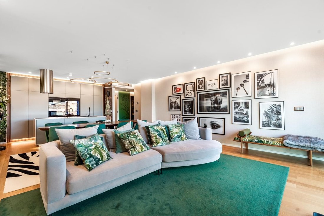 Apartment in Avenidas Novas, Lisbon, Portugal 2 - 17415135