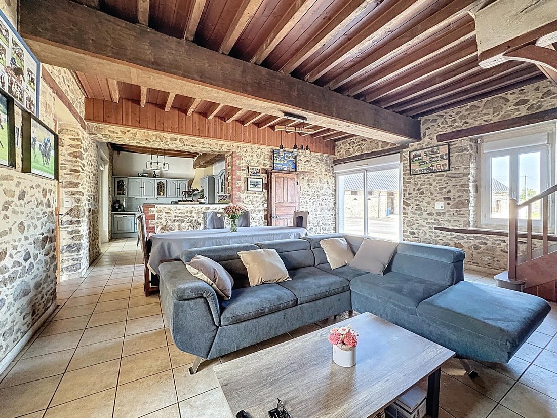 House in Château-Gontier, Chateau-Gontier-sur-Mayenne, France 4 - 17416628