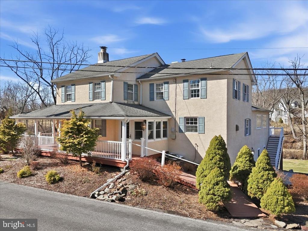 House in Schwenksville, Pennsylvania, United States 1 - 17421573