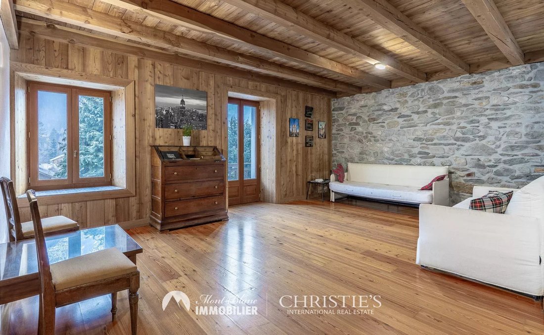 Villa in Chamonix-Mont-Blanc, Auvergne-Rhône-Alpes, France 3 - 16927332