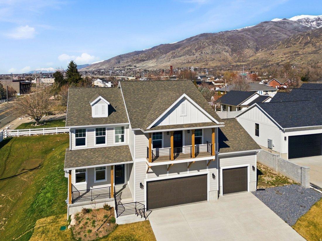 House in Farmington, Utah, United States 1 - 16595054
