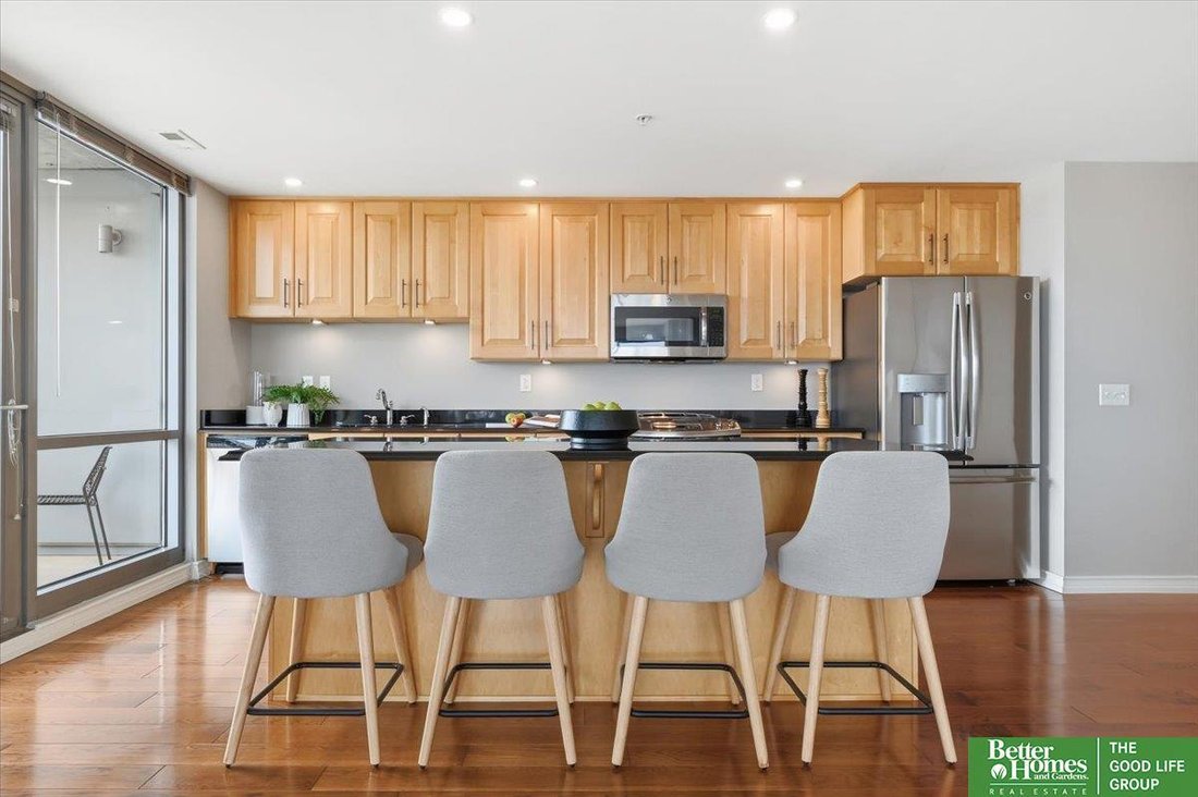 Condo in Omaha, Nebraska, United States 4 - 17417726