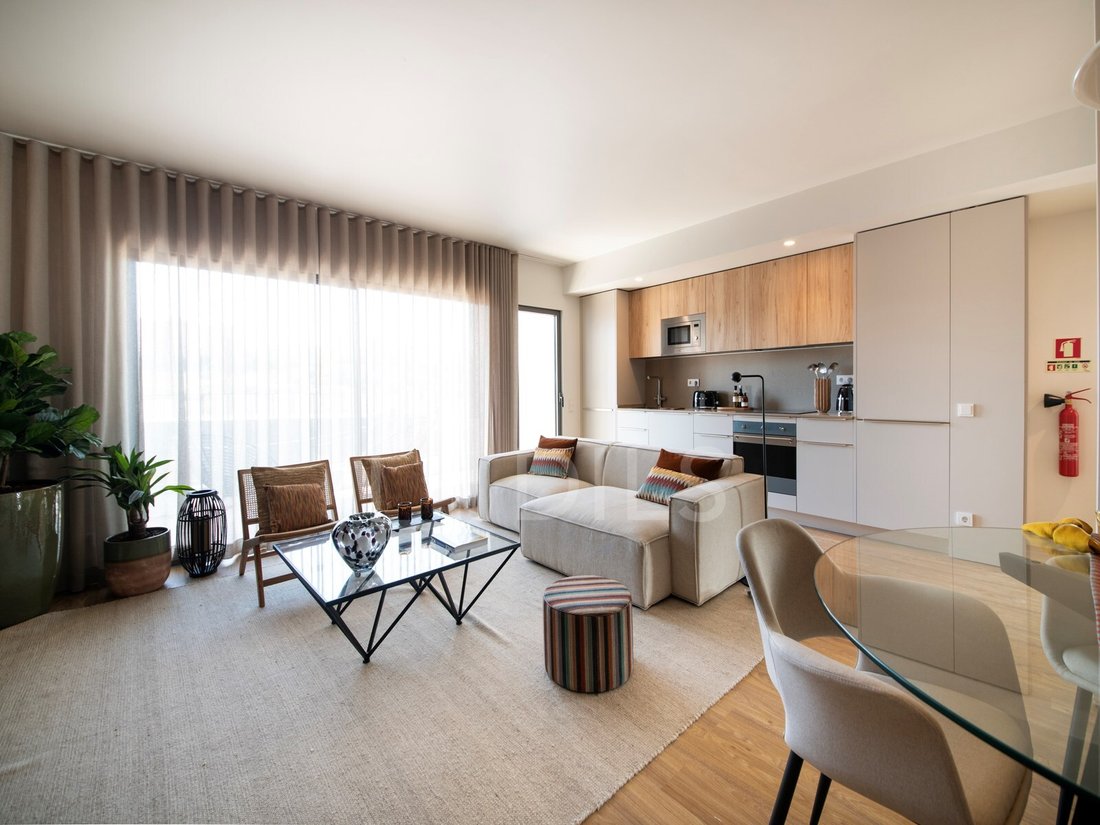 Apartment in Santo António dos Cavaleiros, Lisbon, Portugal 5 - 17408867