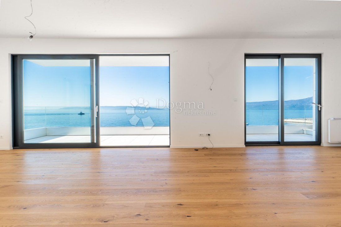 Apartment in Mjesni odbor Pecine, Grad Rijeka, Primorje-Gorski Kotar County 5 - 16890285