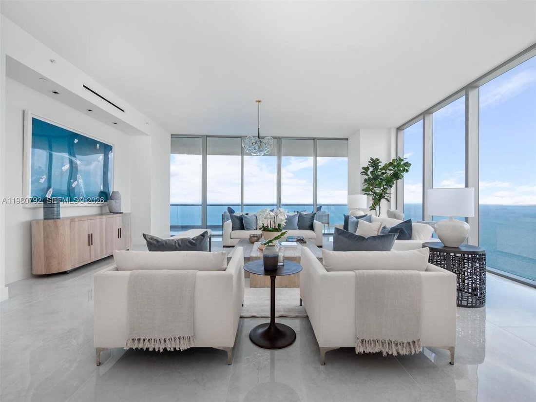 Condo in Sunny Isles Beach, Florida, United States 1 - 17409639
