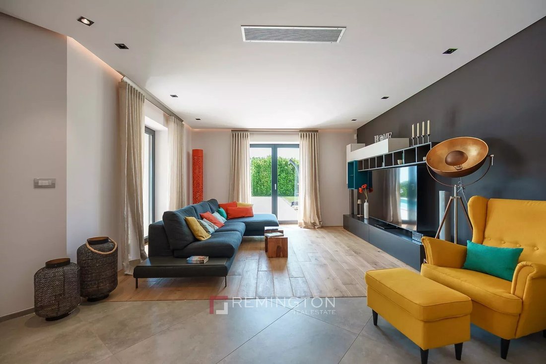 Villa in Labinci, Istria County, Croatia 4 - 16478007
