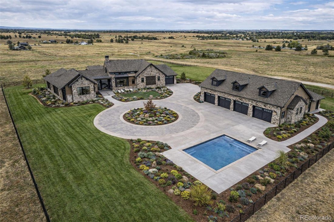 Casa en Sterling Ranch, Colorado, Estados Unidos 2 - 17410240