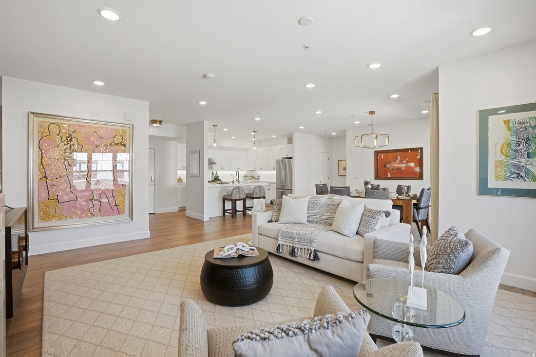 Condo in Holladay, Utah, United States 2 - 17417270