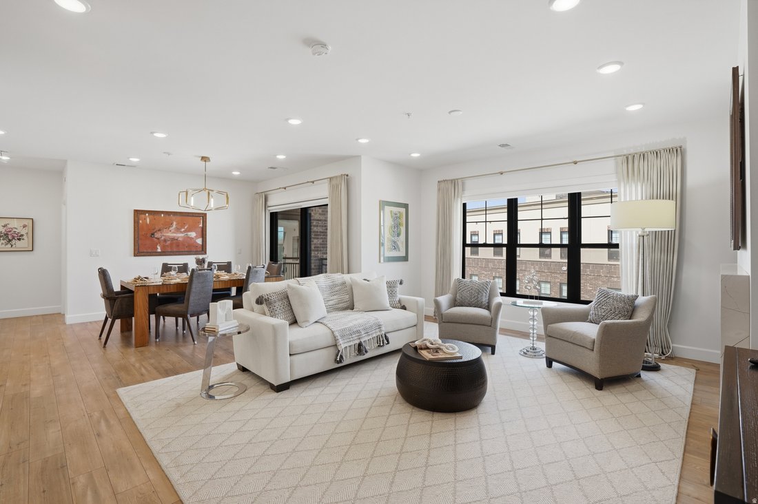 Condo in Holladay, Utah, United States 1 - 17417270