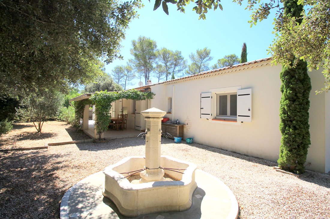 Villa in Garéoult, Provence-Alpes-Côte d'Azur, France 4 - 17414299