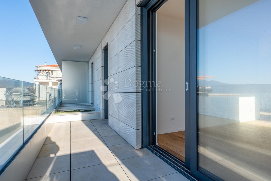 Appartamento a Mjesni odbor Pecine, Grad Rijeka, Regione litoraneo-montana 5 - 15921518