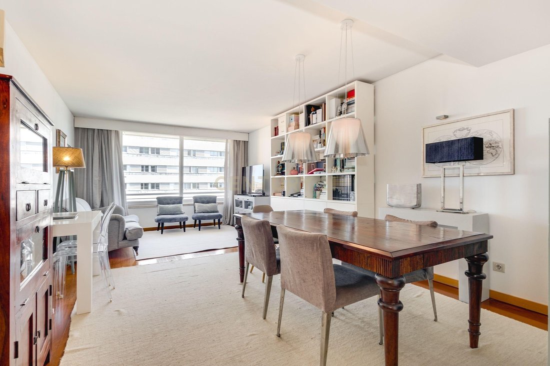 Apartment in Lumiar, Lisbon, Portugal 2 - 17411591