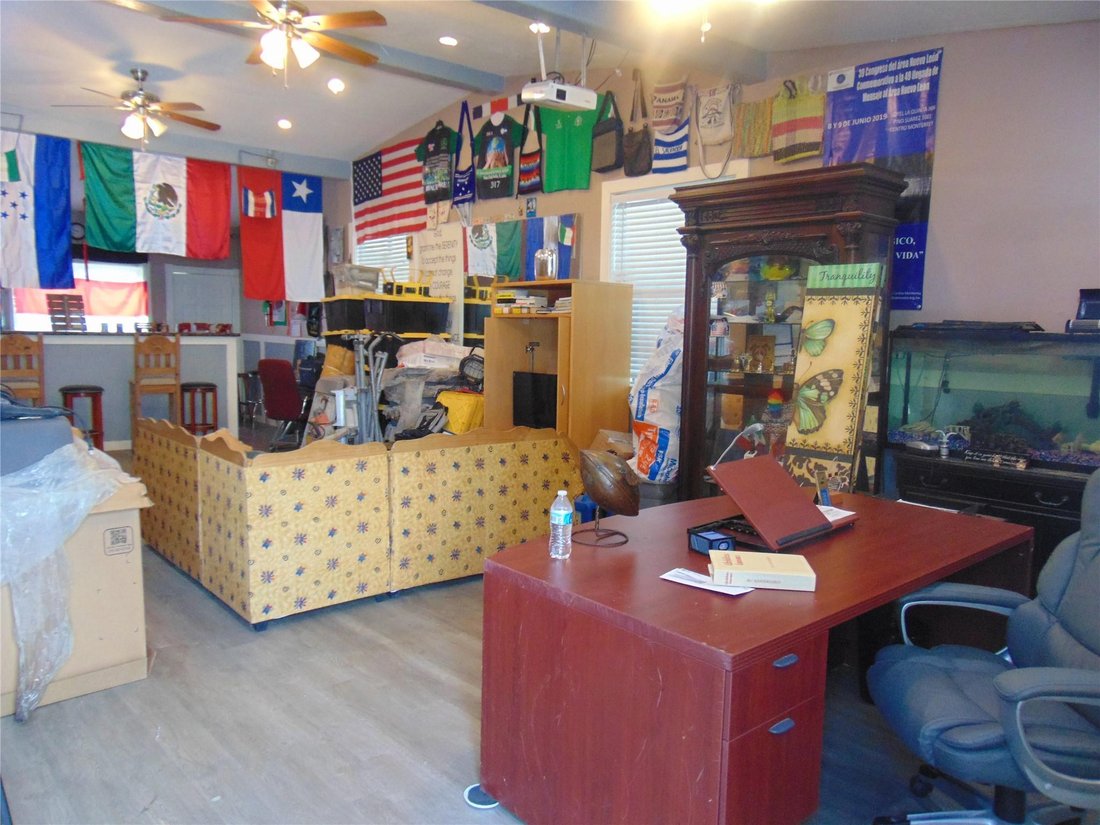 House in Houston, Texas, United States 5 - 17210439