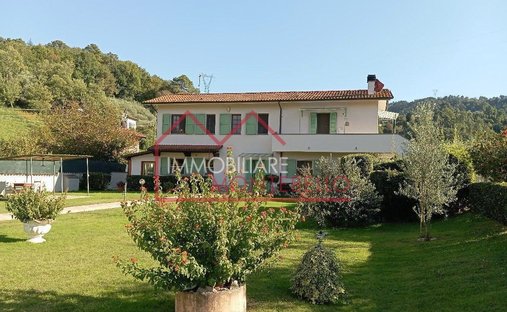 Villa in Camaiore, Toskana, Italien 1