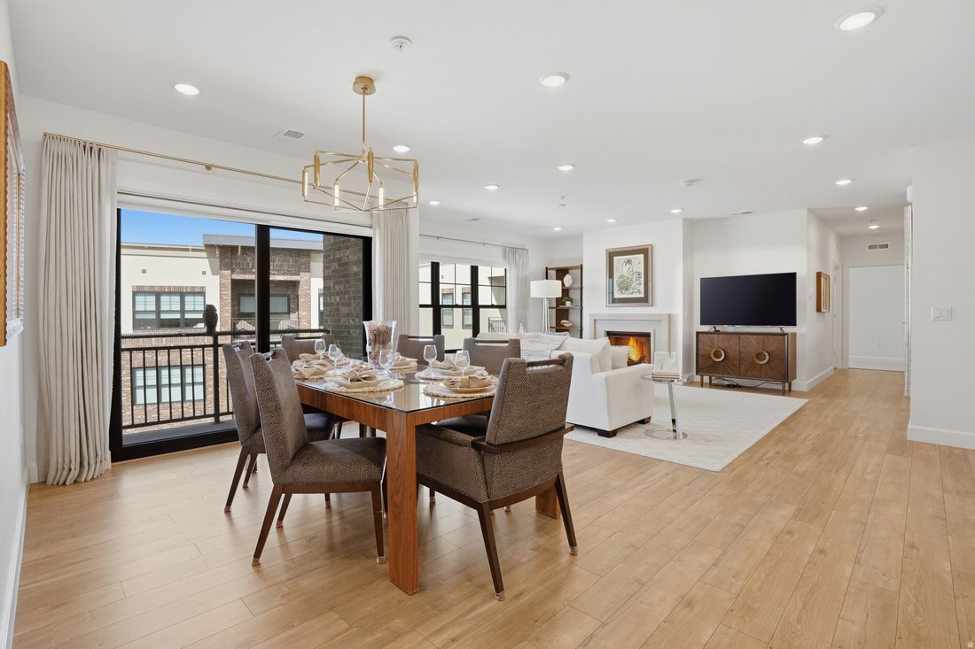 Condo in Holladay, Utah, United States 4 - 17417270