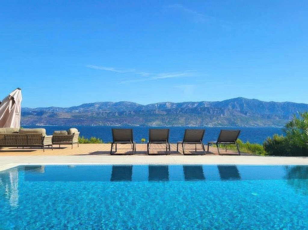 Villa in Splitska, Split-Dalmatia County, Croatia 1 - 17416419
