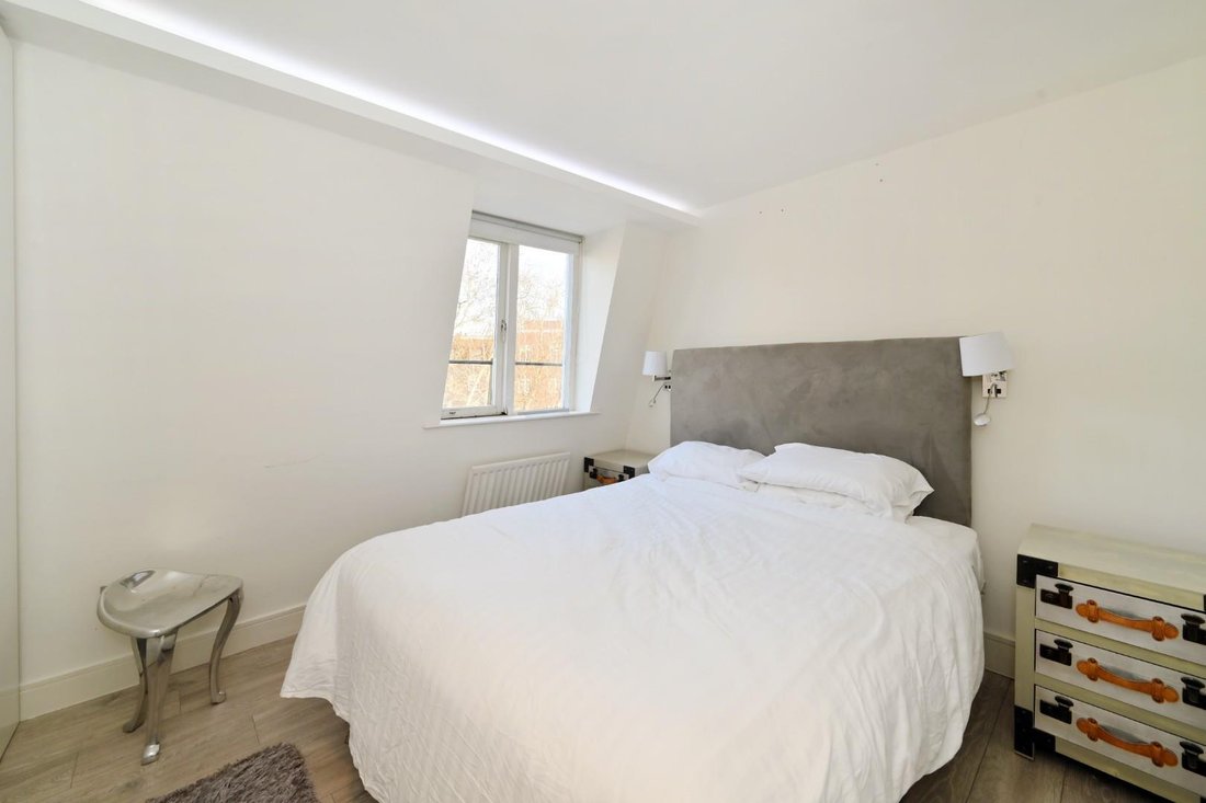 Apartment in Knightsbridge, Kensington And Chelsea, England 5 - 17409686