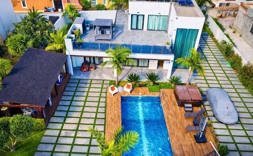Villa en Torrevieja, Comunidad Valenciana, España 1
