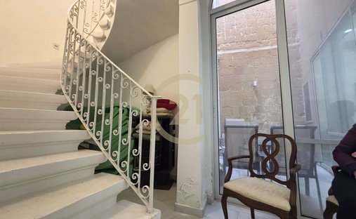Townhouse in Victoria, Malta 1