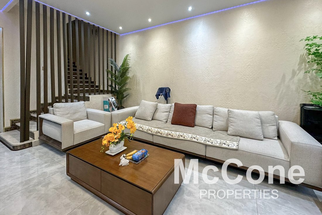 Villa in JVC / Jumeirah Village Circle, Dubai, United Arab Emirates 4 - 17310473