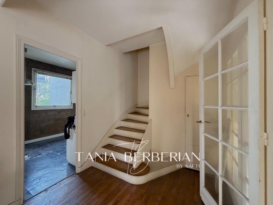 House in Plateau Ouest, Suresnes, France 5 - 17409333