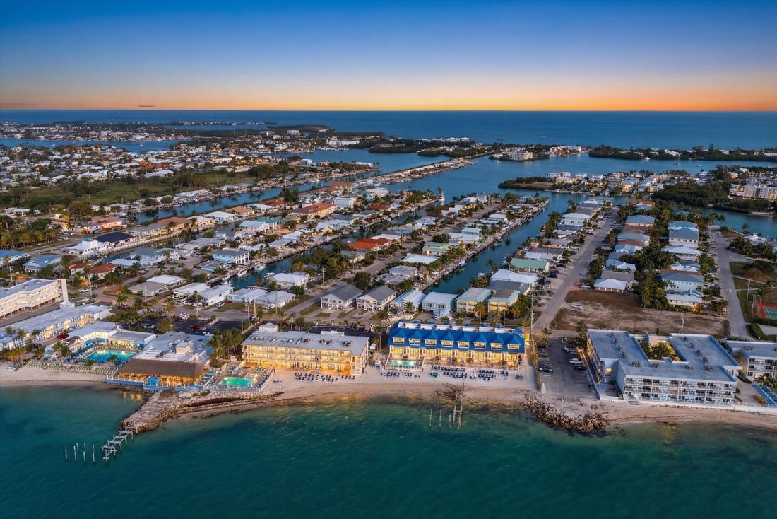 House in Key Colony Beach, Florida, United States 5 - 17416730