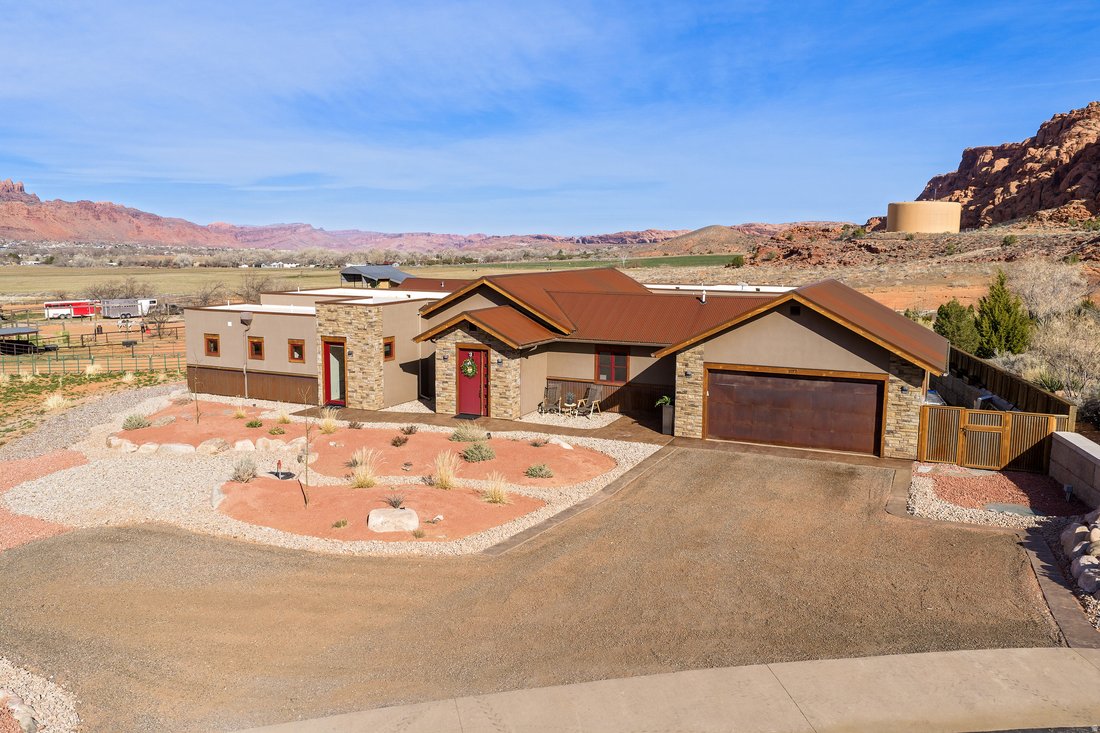 House in Moab, Utah, United States 4 - 17417260