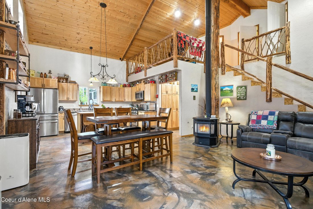 House in Sandpoint, Idaho, United States 5 - 17409474