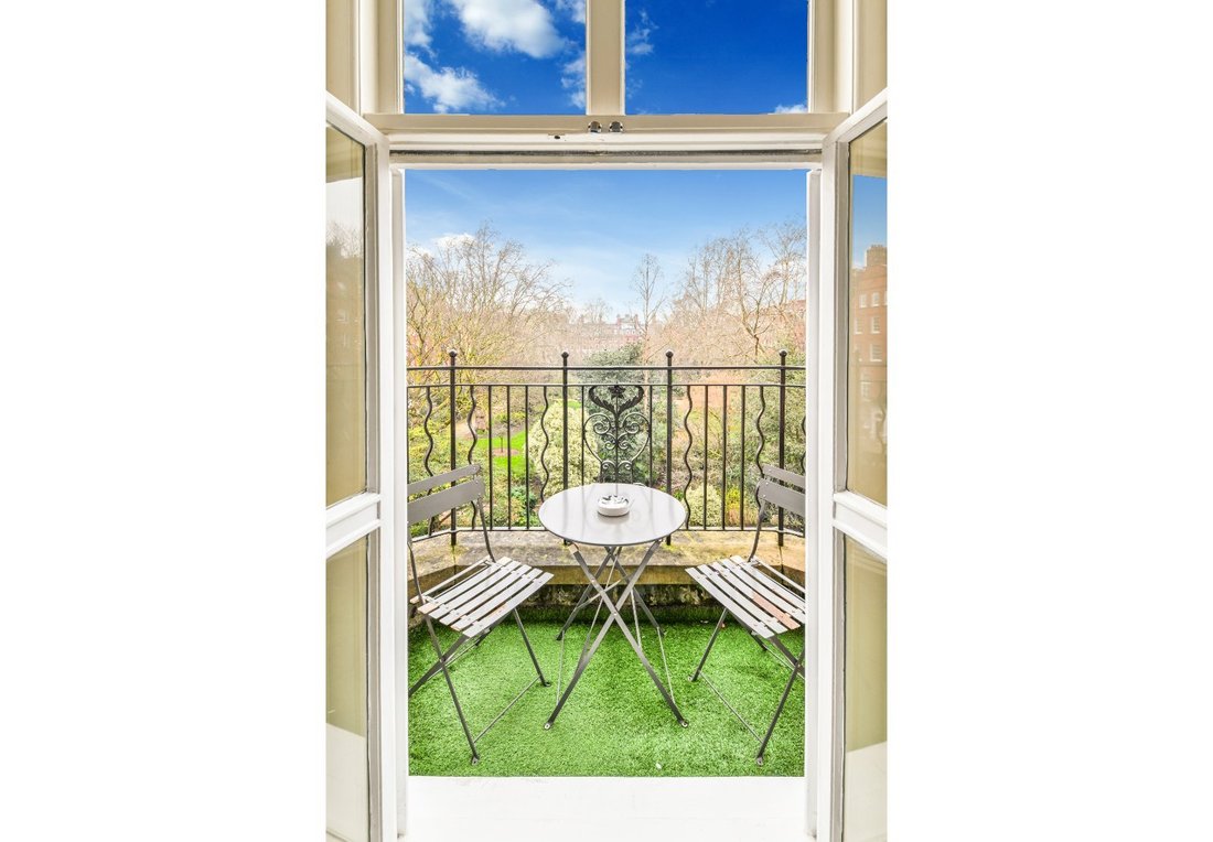 Apartment in Brompton, Kensington And Chelsea, England 1 - 17412111