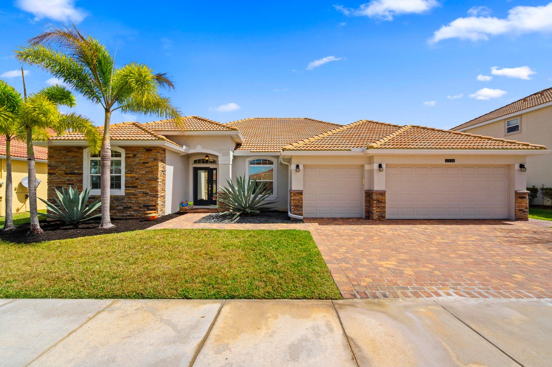House in Port St. Lucie, Florida, United States 2 - 17415756