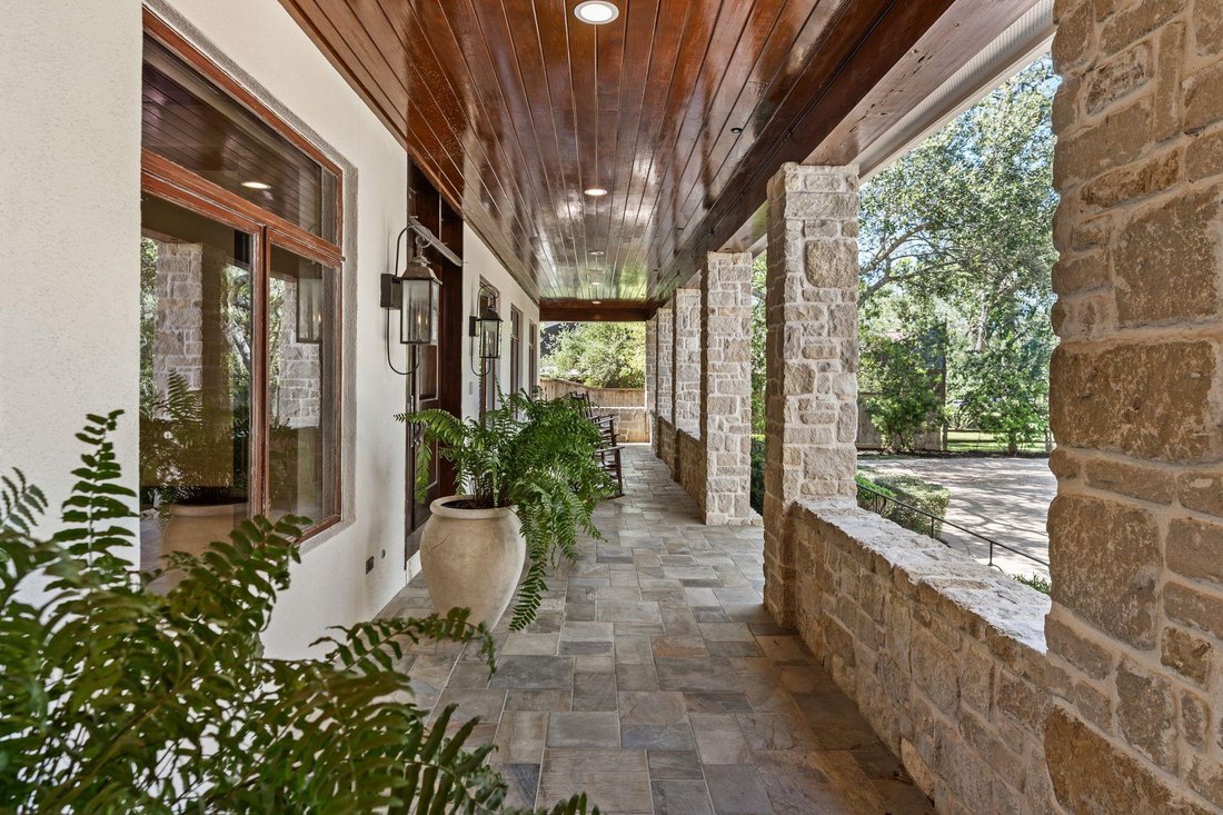 House in Houston, Texas, United States 4 - 17410732