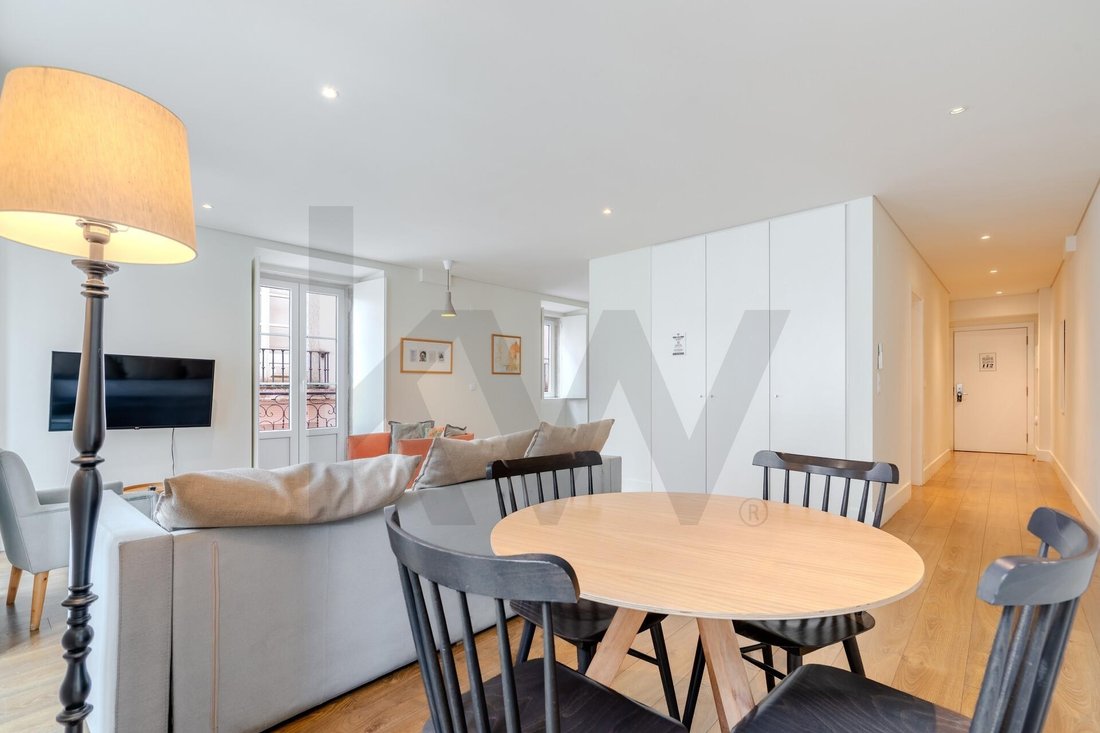 Apartment in Misericordia, Lisbon, Portugal 4 - 17299630