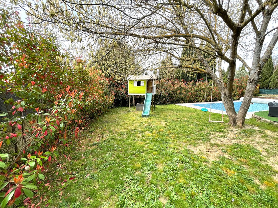 Villa in Forcalqueiret, Provence-Alpes-Côte d'Azur, France 3 - 17414284