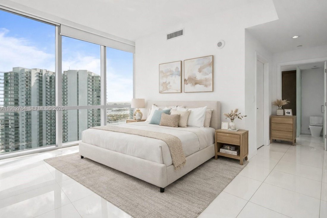 Condo in Miami, Florida, United States 1 - 17415880