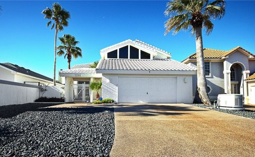 House in Corpus Christi, Texas, United States 1
