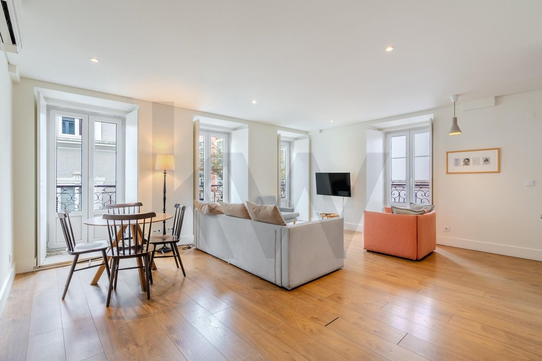 Apartment in Misericordia, Lisbon, Portugal 2 - 17299630