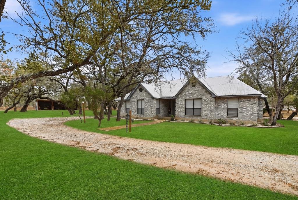 House in Natalia, Texas, United States 3 - 17409516