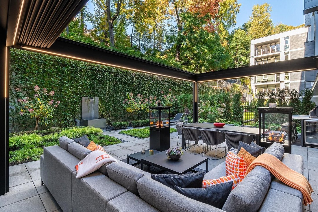 Condo in Montreal, Quebec, Canada 1 - 17409515