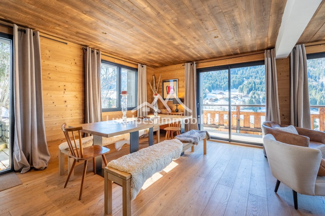 Chalet in La Clusaz, Auvergne-Rhône-Alpes, France 3 - 17412947