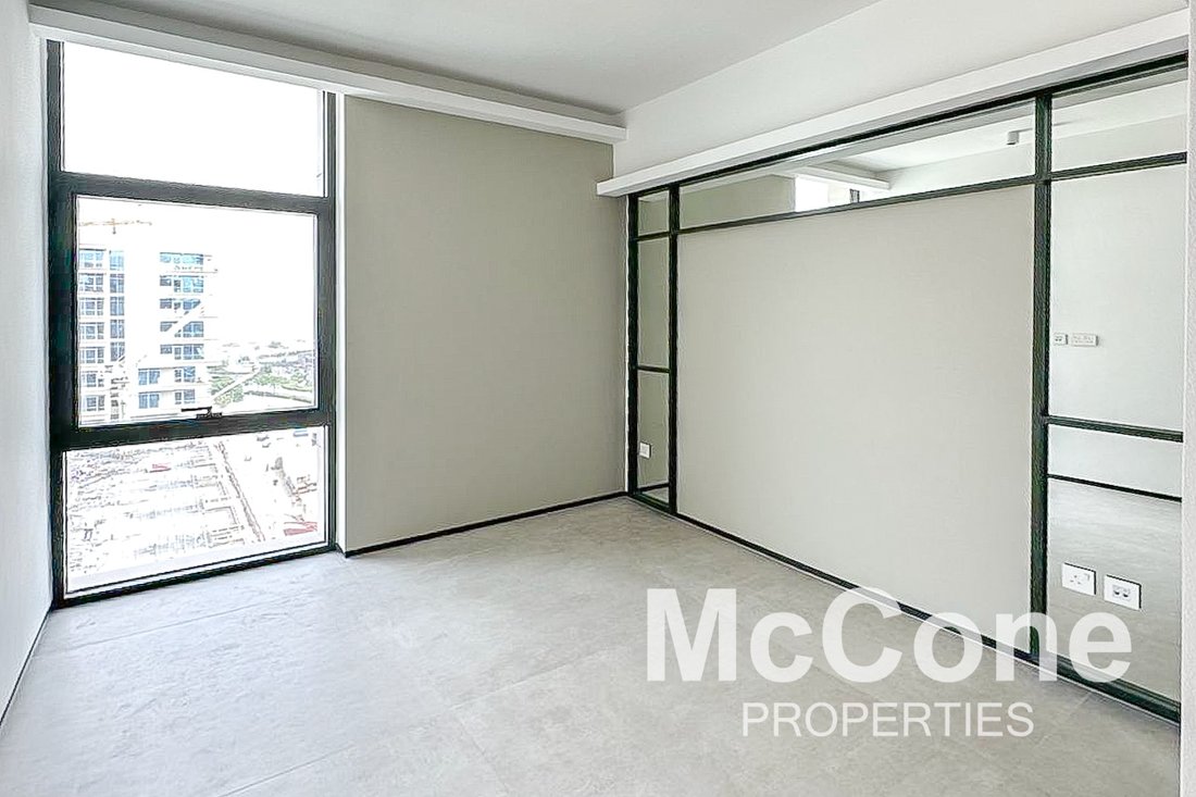 Apartment in MBR- Al Merkad, Dubai, United Arab Emirates 1 - 17416246