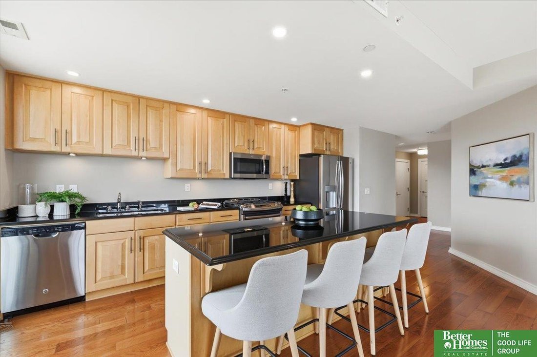 Condo in Omaha, Nebraska, United States 5 - 17417726