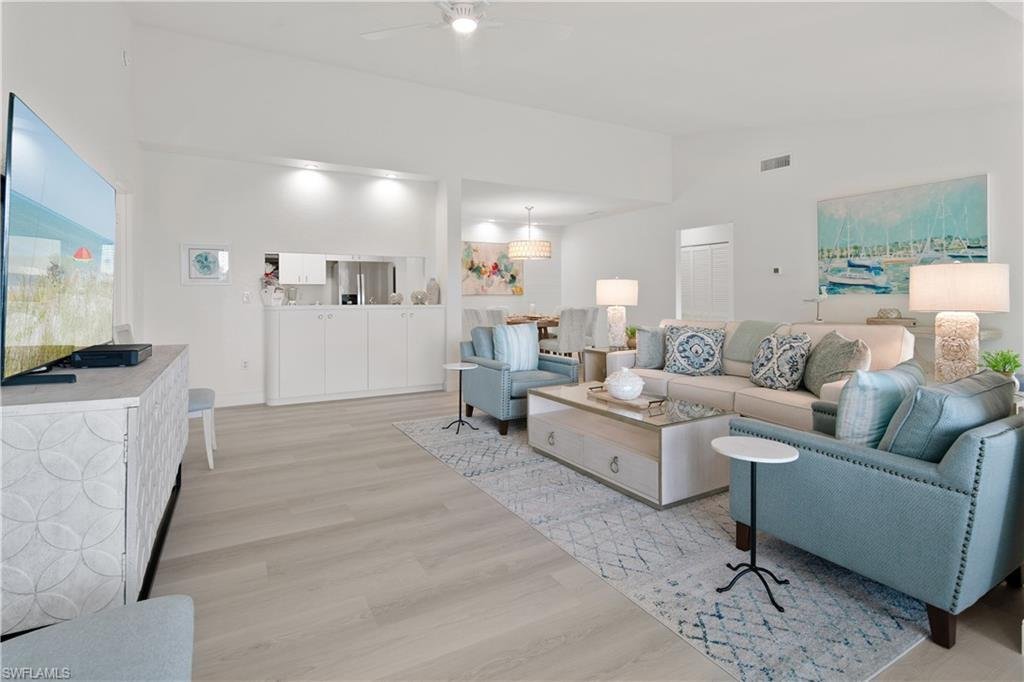 Condo in Naples, Florida, United States 2 - 17408332