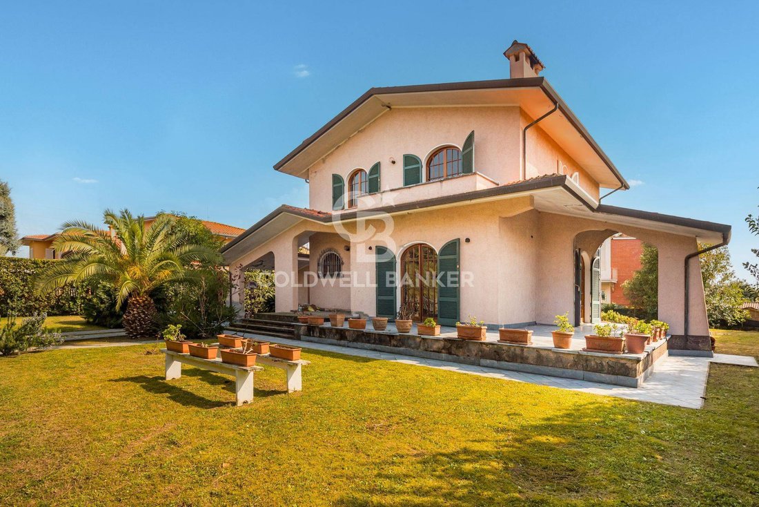 Villa in Caranna-Vaiana, Forte dei Marmi, Tuscany 2 - 17412570