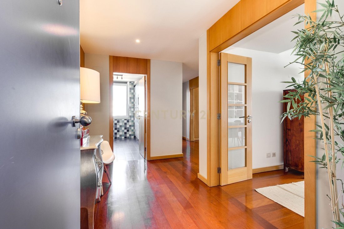Apartment in Lumiar, Lisbon, Portugal 1 - 17411591