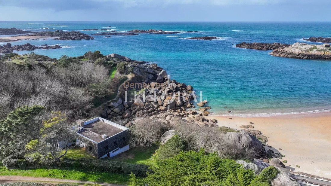 House in Tregastel, Brittany, France 1 - 17392097