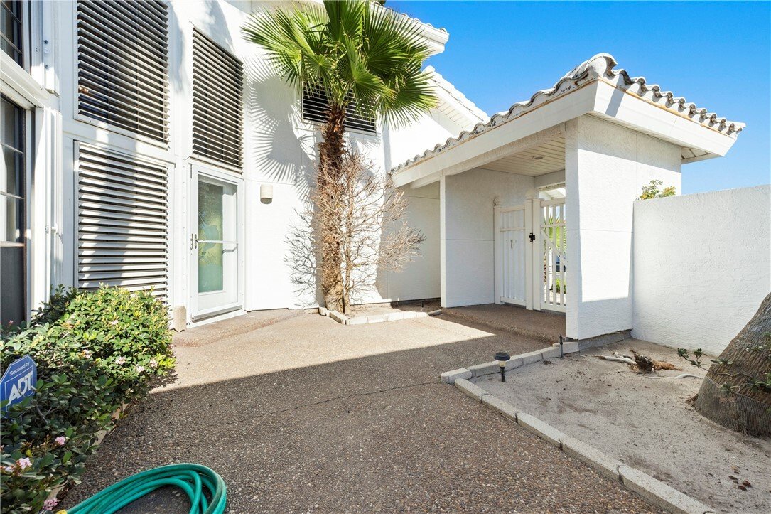 House in Corpus Christi, Texas, United States 2 - 17411125