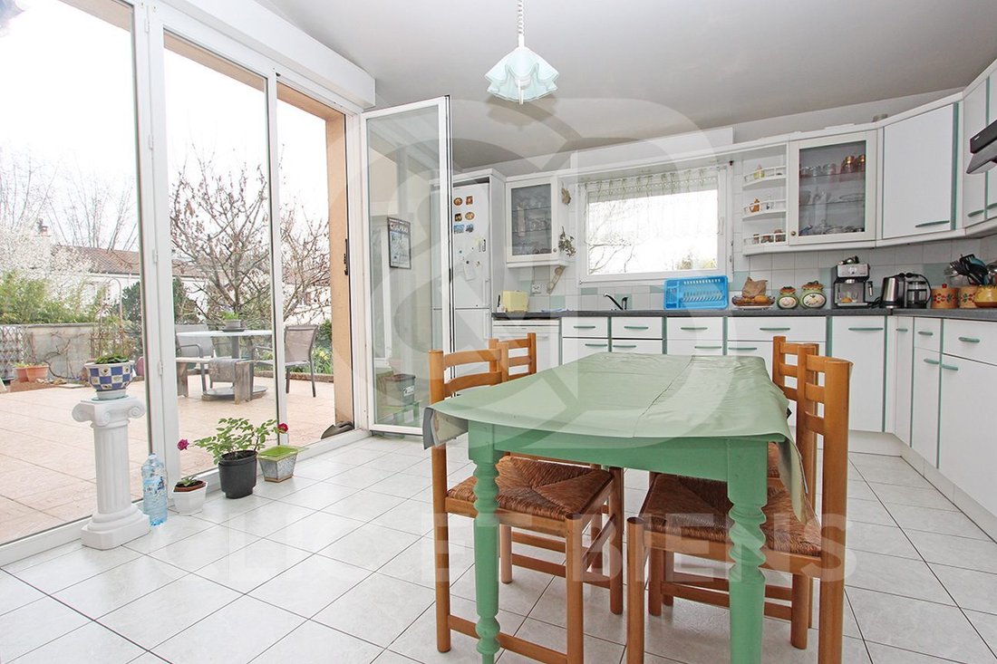 House in Vieux Village-Missionnaires, Fontenay-le-Fleury, France 2 - 17367692