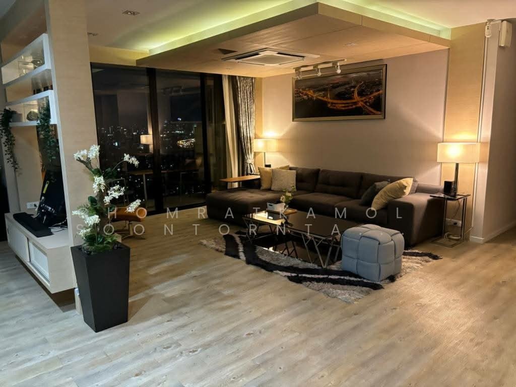 Condo in Chom Phon, Bangkok, Thailand 4 - 17408911