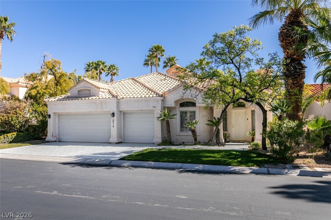House in Las Vegas, Nevada, United States 2 - 17403996